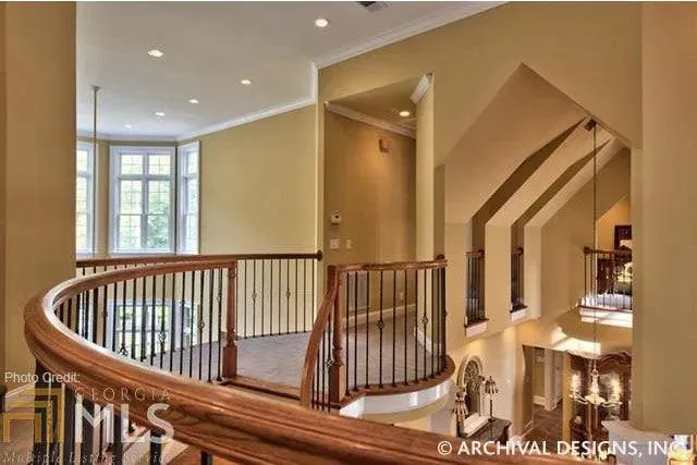 Expansive 4-Bedroom Home with Walkout Basement and Bonus Room