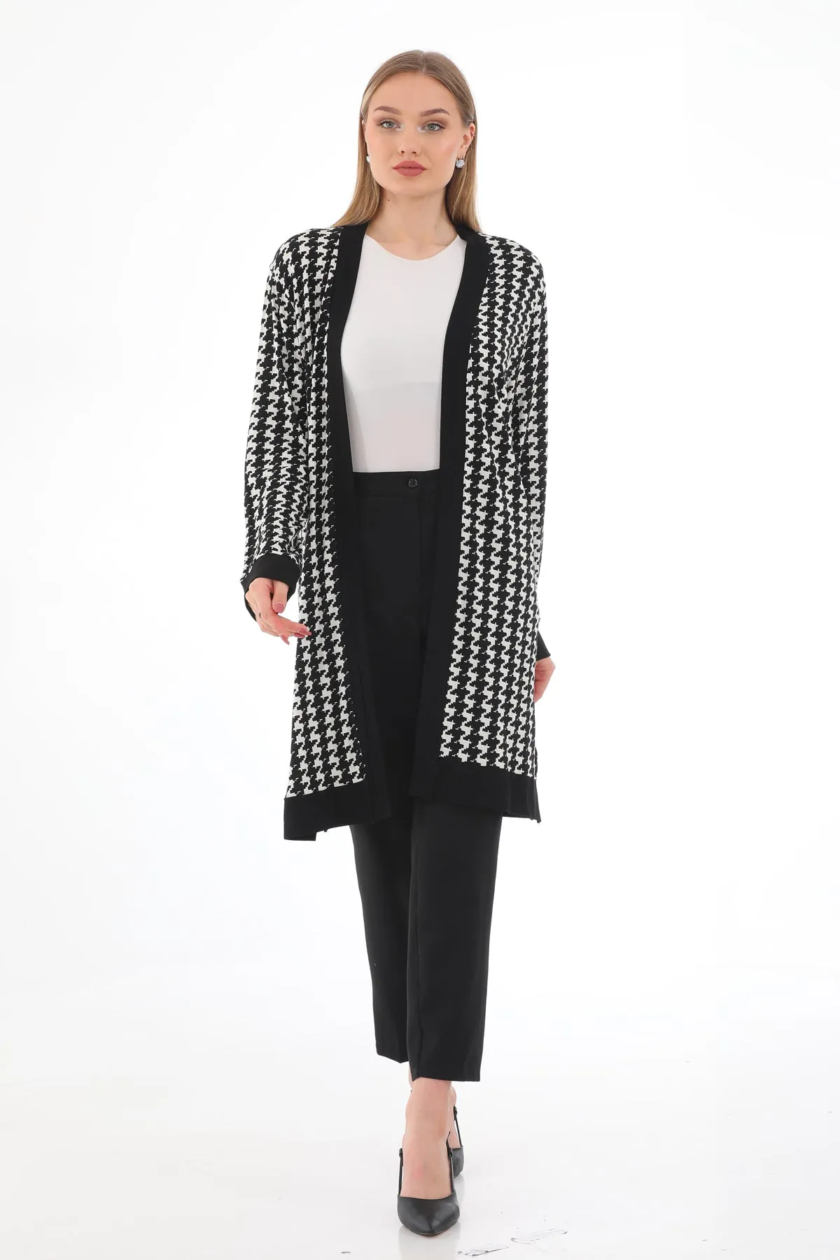 N&C 52833 Cardigan Black&White