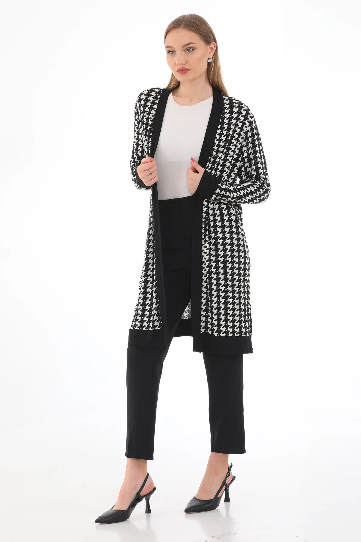 N&C 52833 Cardigan Black&White